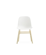 390000 Form miniature chair white fra Normann Copenhagen forfra - Fransenhome